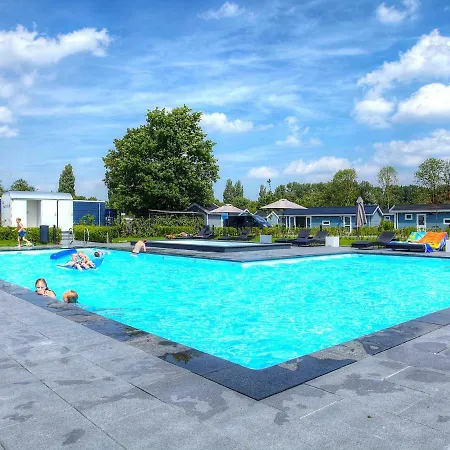 Casa de Férias Holiday Droompark Bad Hulckesteijn.9 *